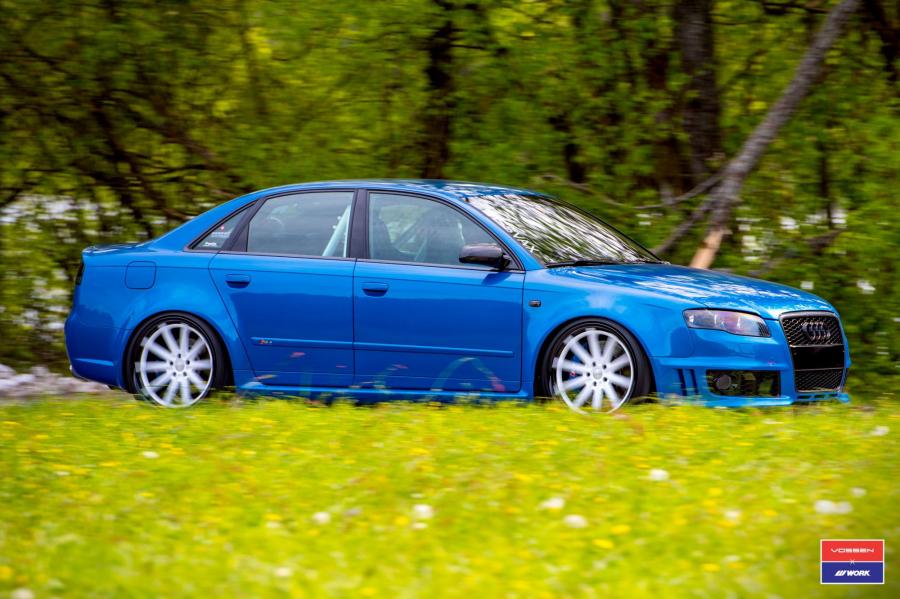  Audi RS4 Sedan on Vossen Wheels (VWS-1) 2016 года  (фото 23 из 24)